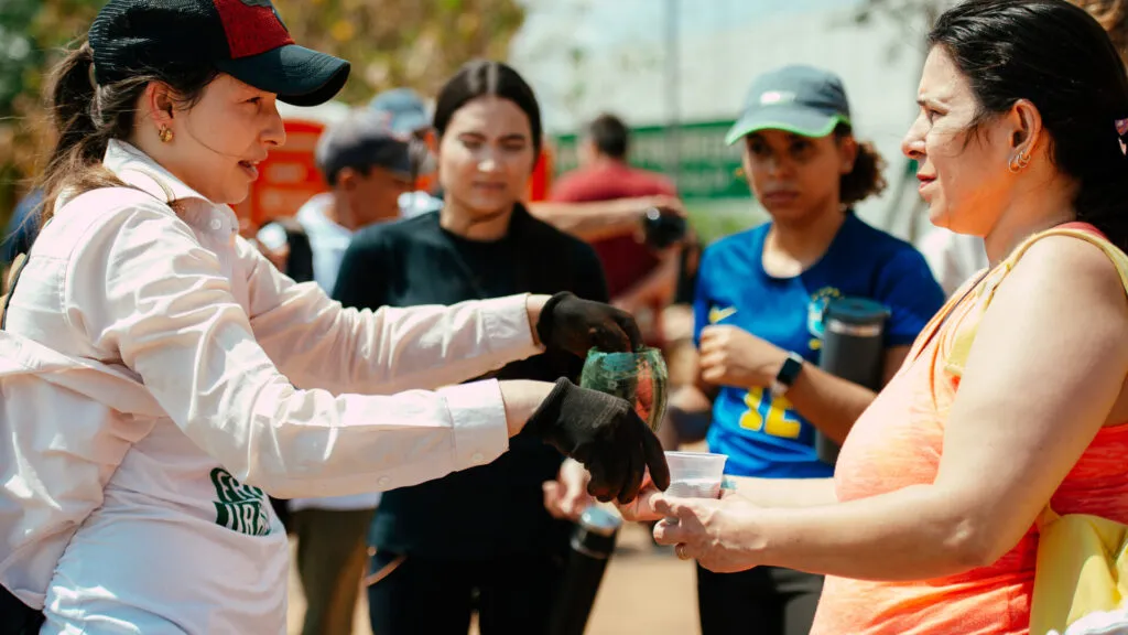 Fruto Urbano - Praça dos Flamboyant (28)