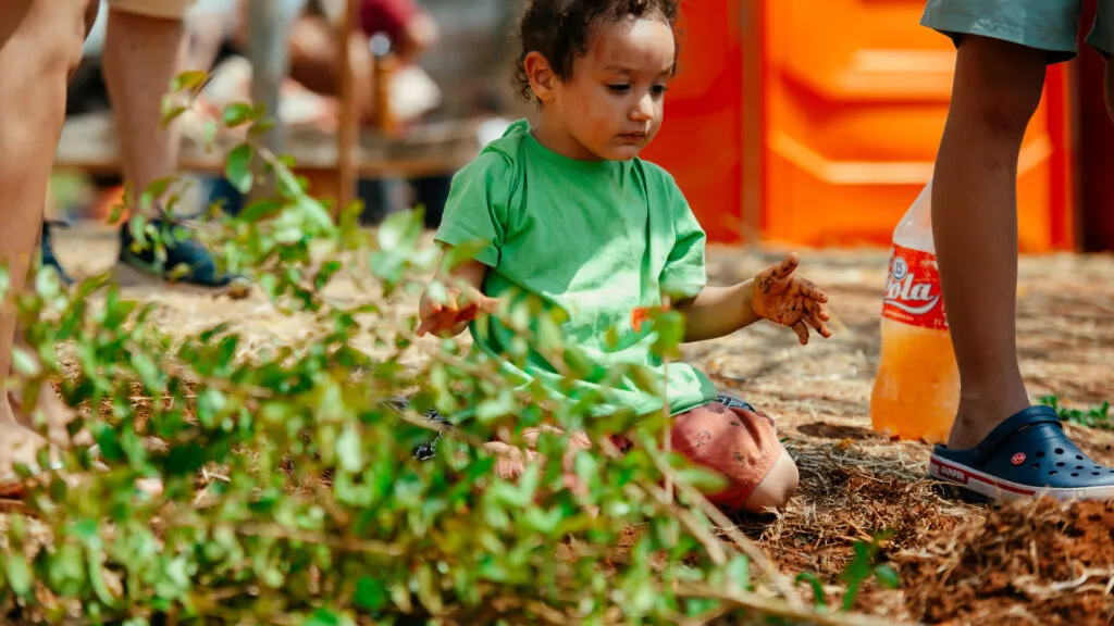 Fruto Urbano - Praça dos Flamboyant (42)